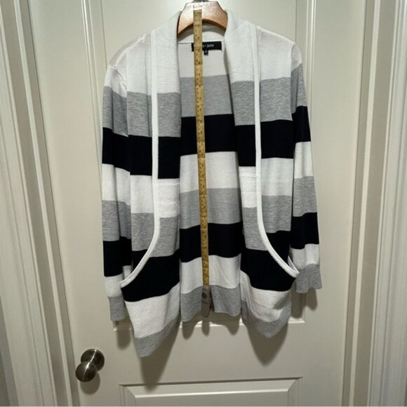 Chloe & Jasmine Black white and Gray Cardigan Sweater . Size M - Picture 9 of 10